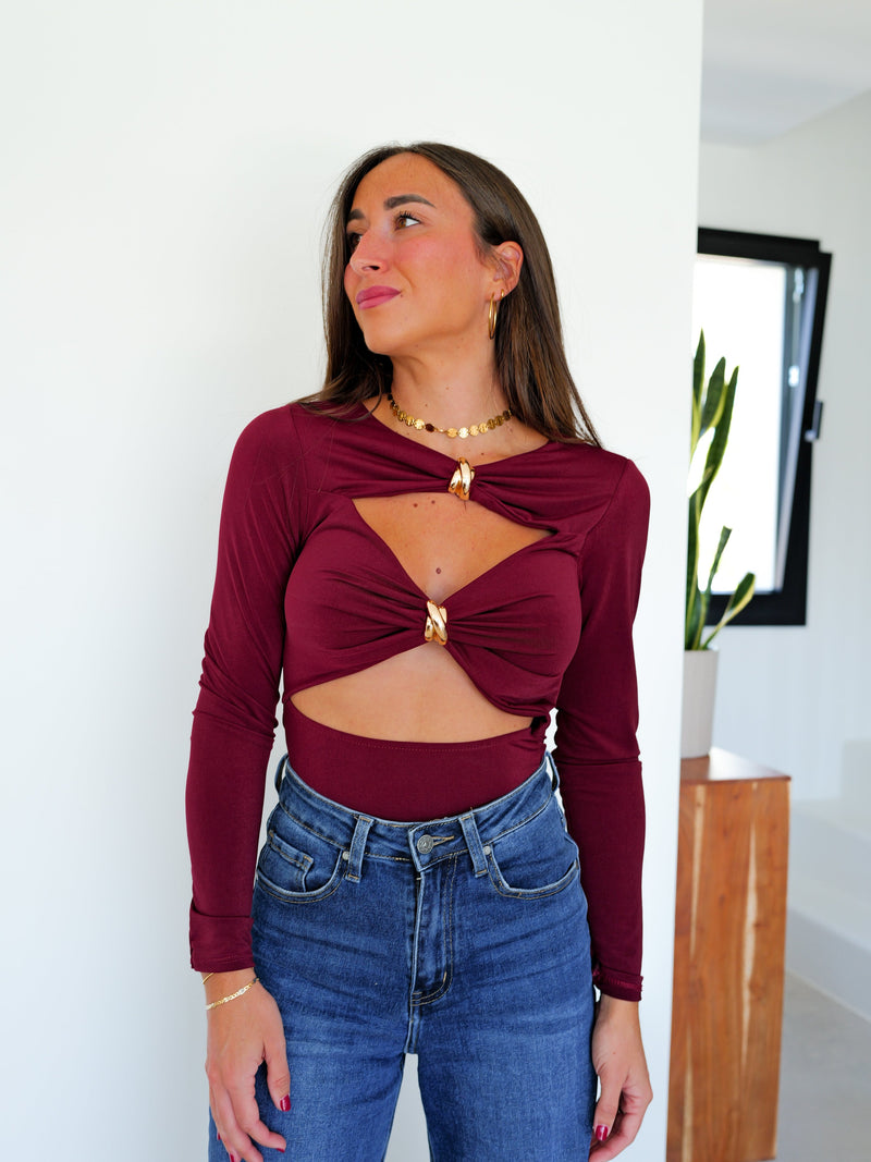 Burgundy bodysuit with sleeves and slits