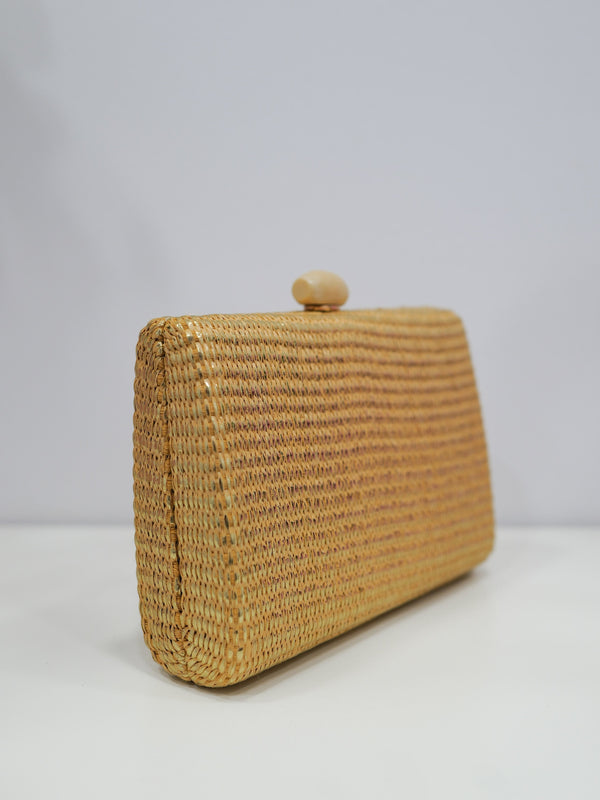 Pochette en raphia doré