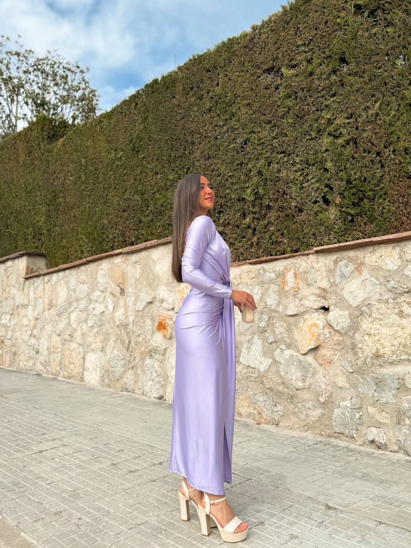 Lilac dress with tied sleeves